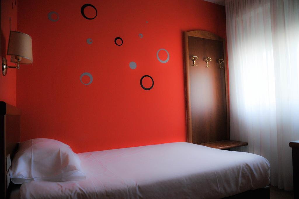 Hotel Marco Effe Mestrino Zimmer foto