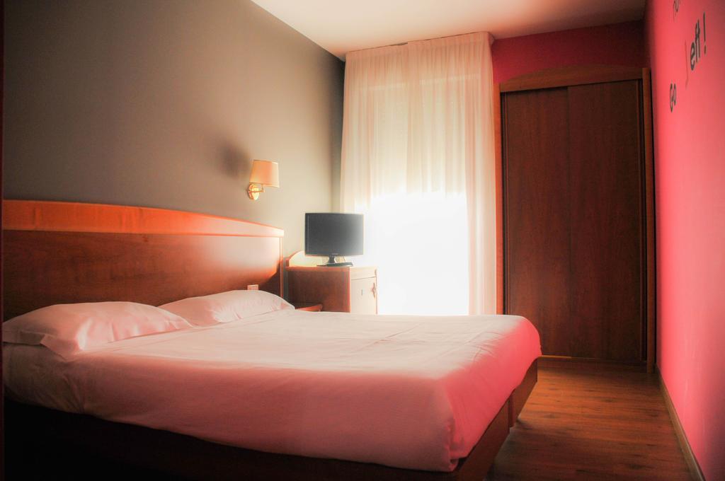 Hotel Marco Effe Mestrino Zimmer foto
